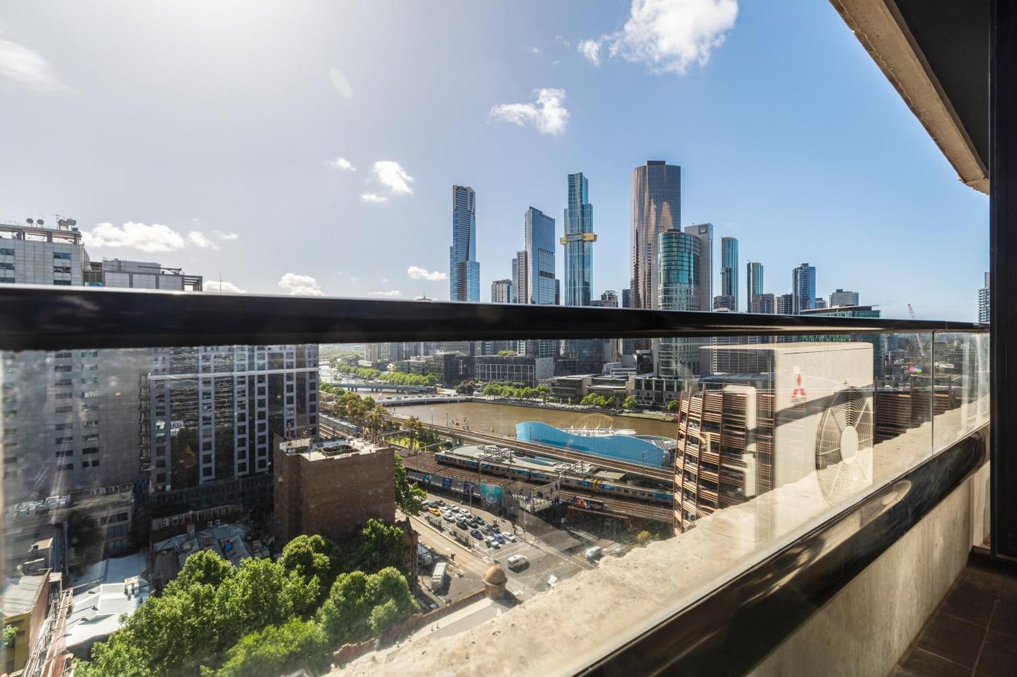Riverview Suites By Edgetrip Melbourne Luaran gambar
