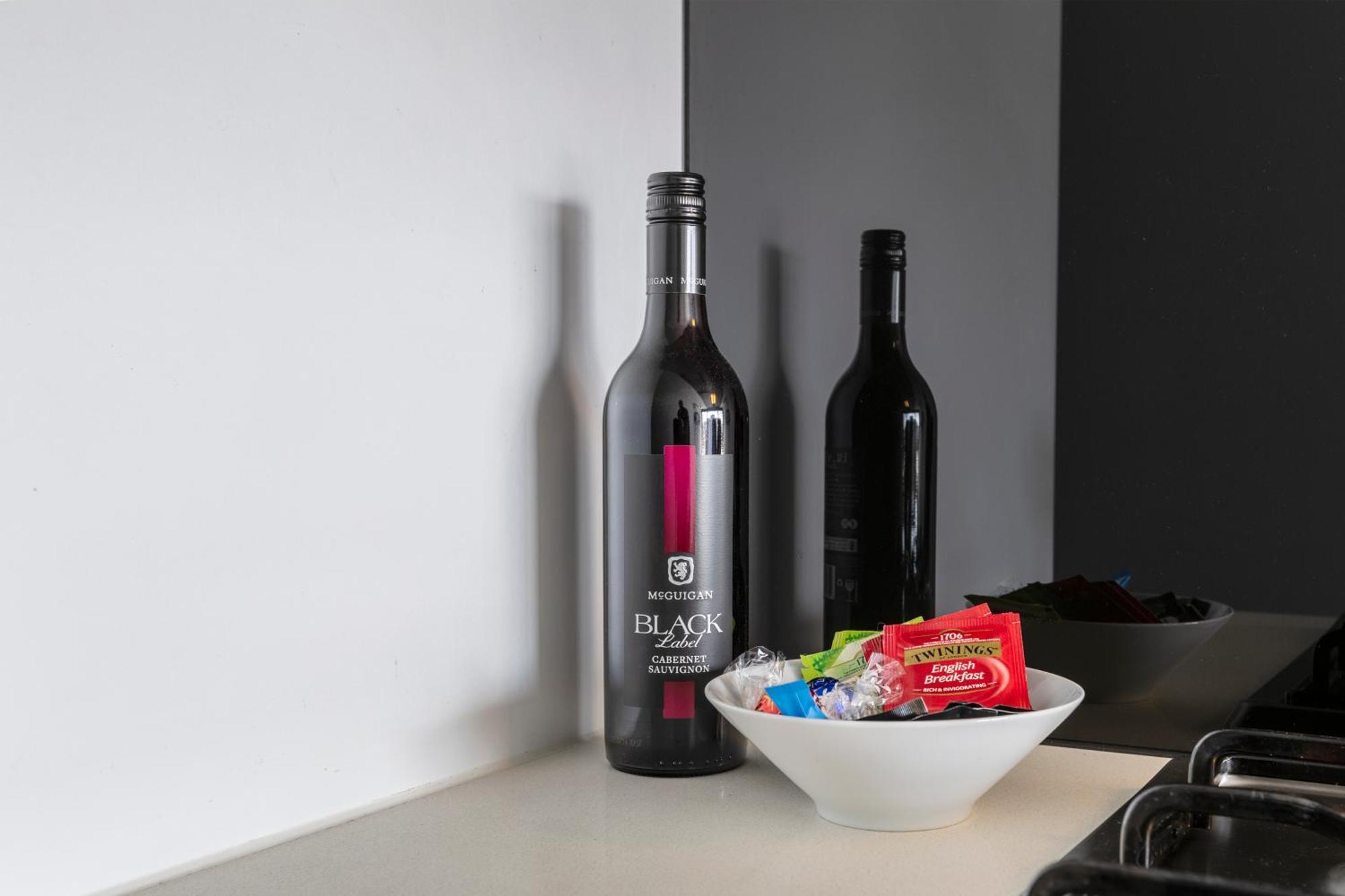 Riverview Suites By Edgetrip Melbourne Luaran gambar